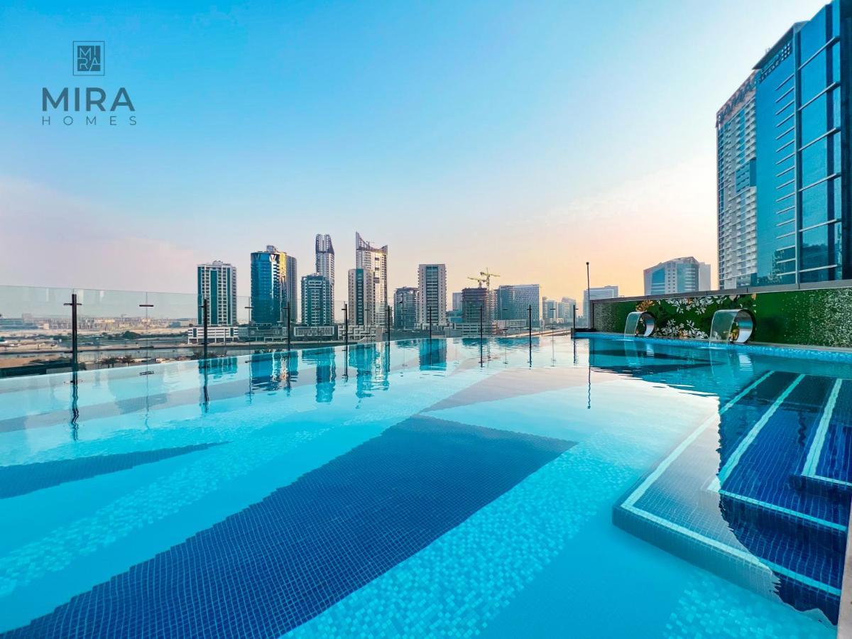 Apartment Mira Holiday Homes - Lovely Studio With Burj Khalifa View