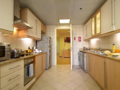 Aparthotel Oaks Liwa Heights 3*