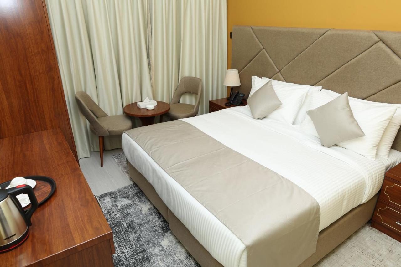 Hotel Grand Marino