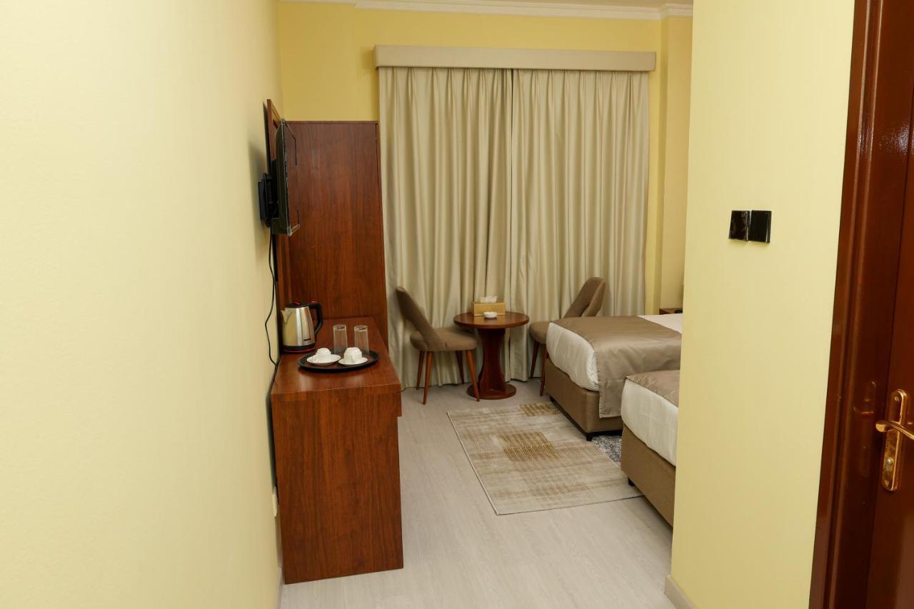 Hotel Grand Marino 3*