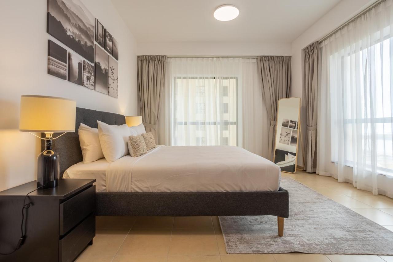 Lovely 2 Bedroom Near The Beach
