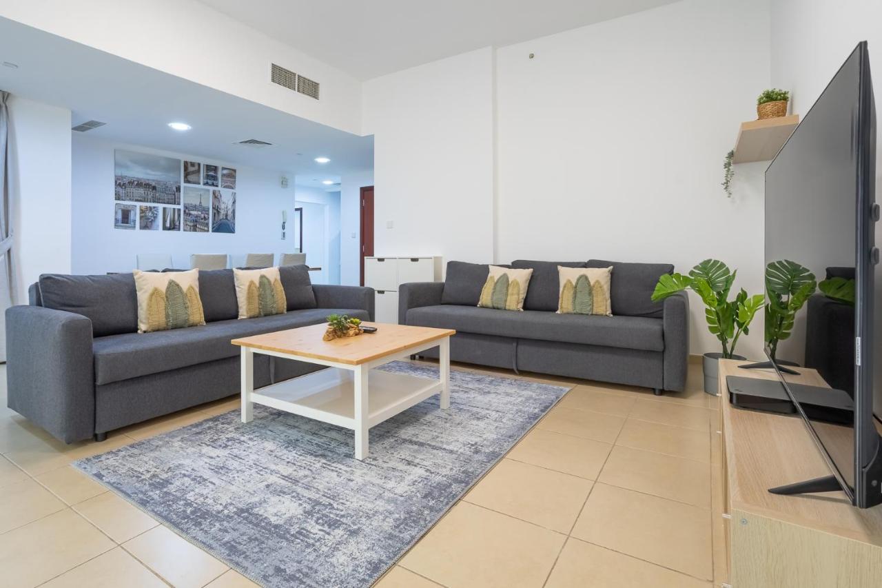 Lovely 2 Bedroom Near The Beach *