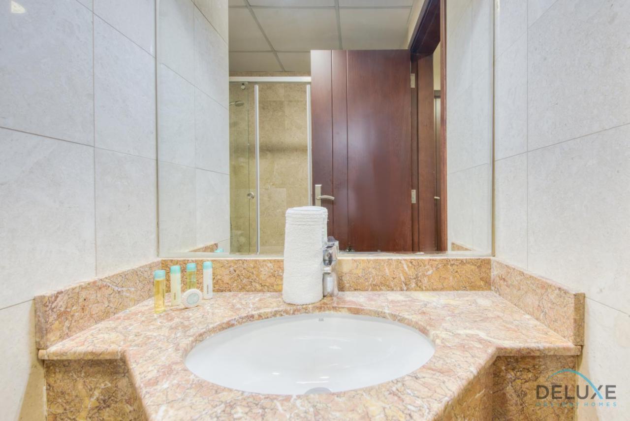 Apartment Pleasant At Safir Tower 1 Business Bay By Deluxe Homes