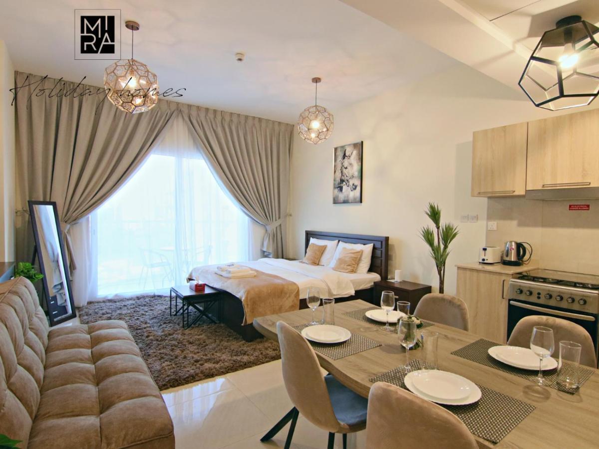 Mira Homes - Serviced In Business Bay * Dubai
