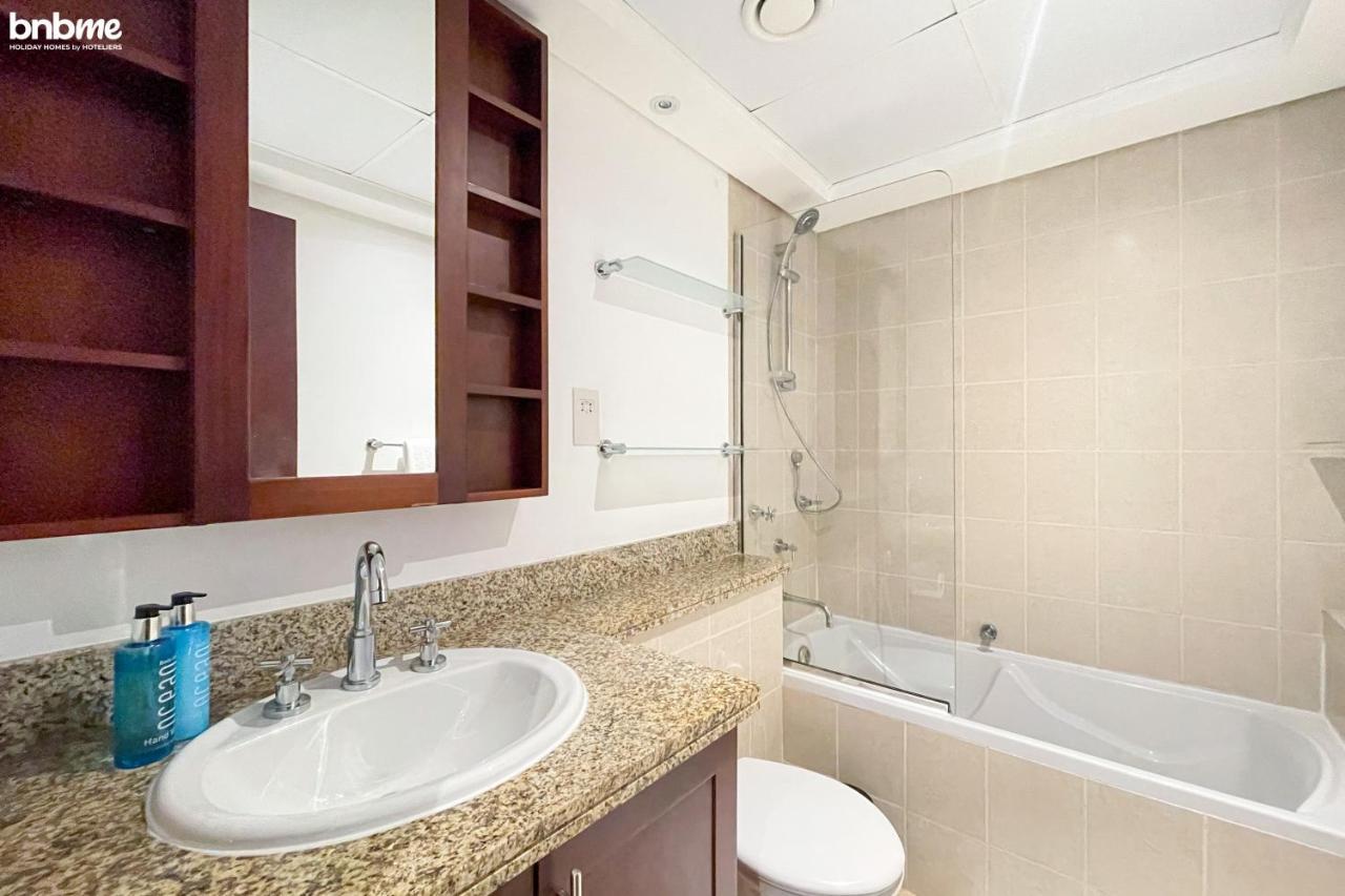 Bnbmehomes - Turia Tower A Dubai