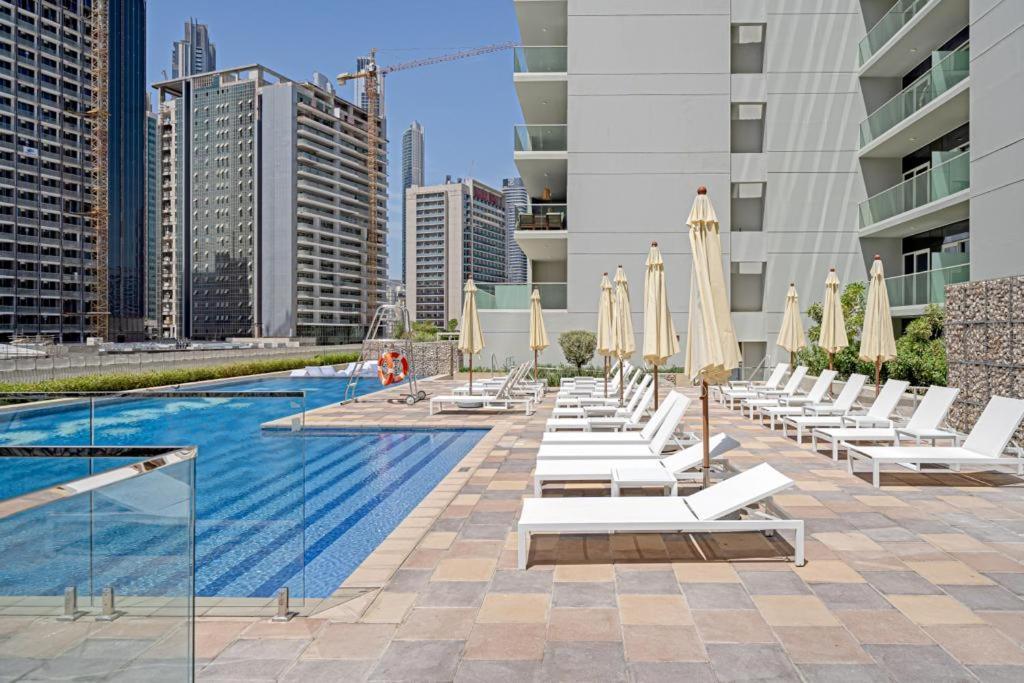 Fantastic Brand New 1 Bedroom Business Bay - Burj View Dubai