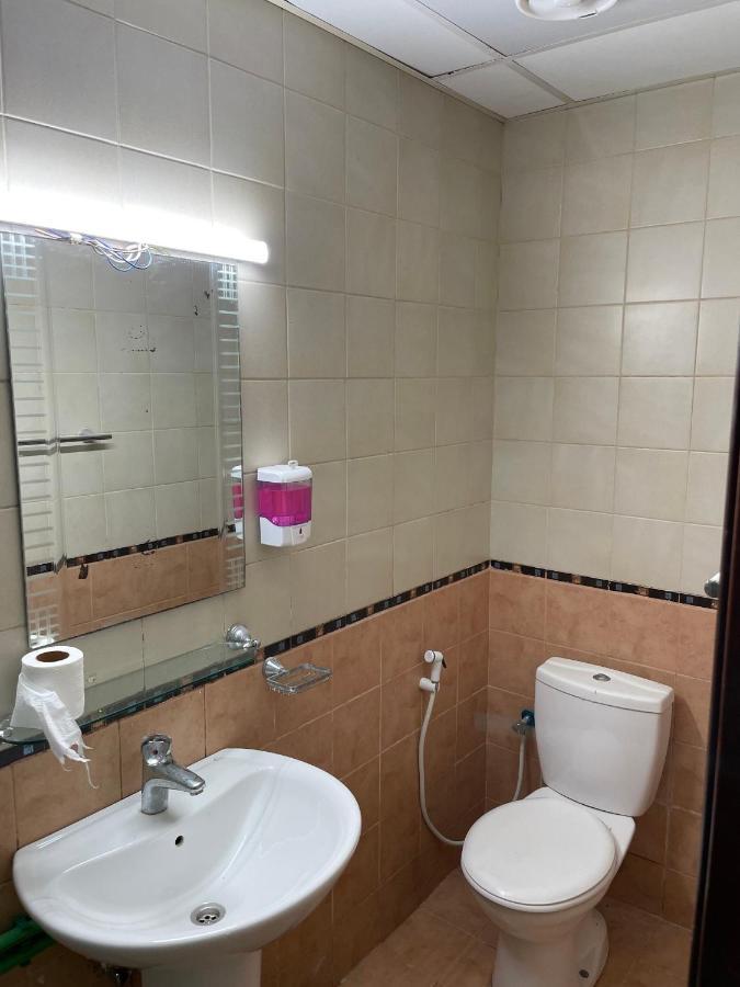Inn Pharos Sheikh Zaied Private Bed Space