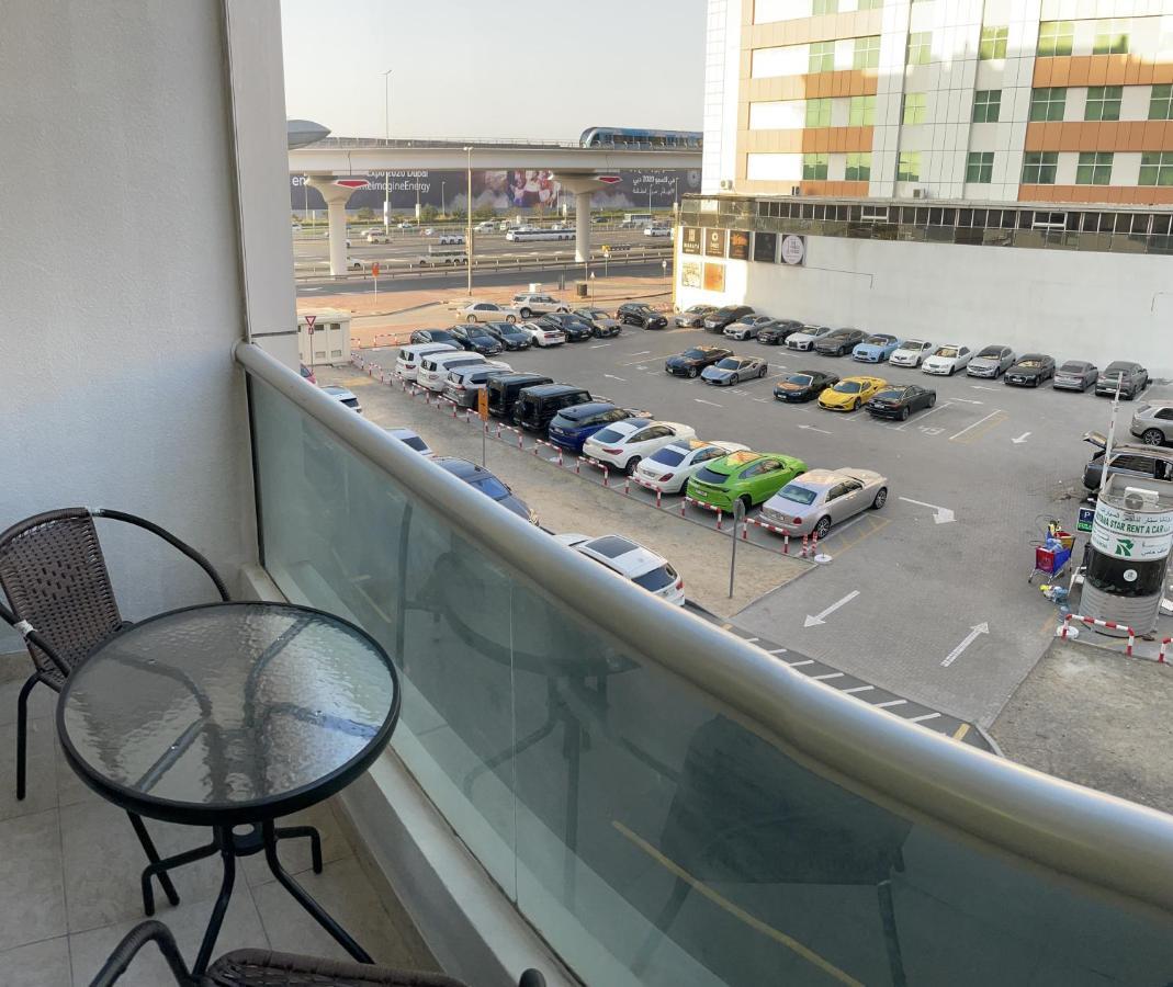 Pharos Sheikh Zaied Private Bed Space Inn