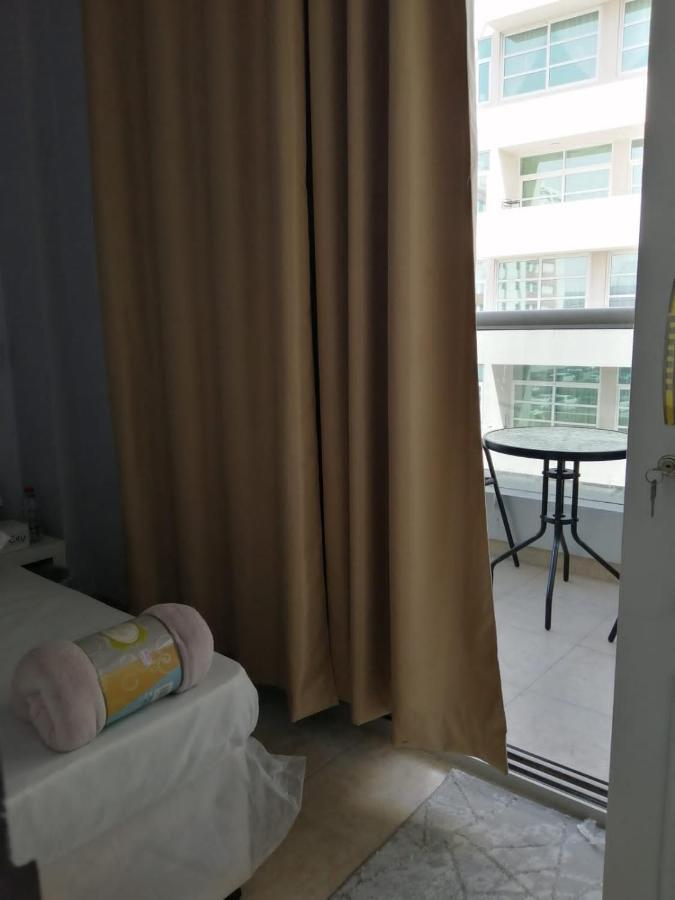 Inn Pharos Sheikh Zaied Private Bed Space *