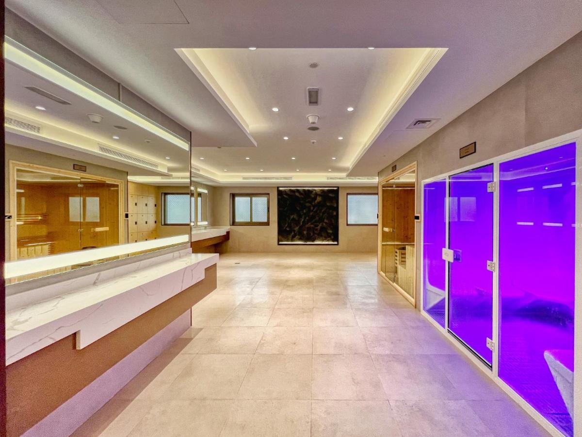 Green Place Elite Downtown Apartment Dubai