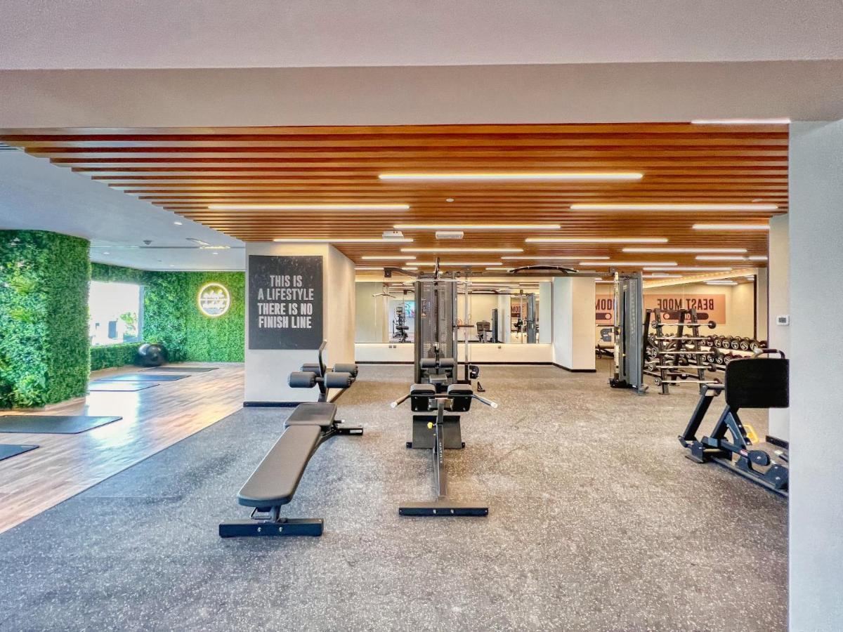 Green Place Elite Downtown Apartment *