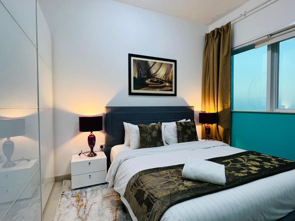 Apartment Entire Private Self Catered Marina