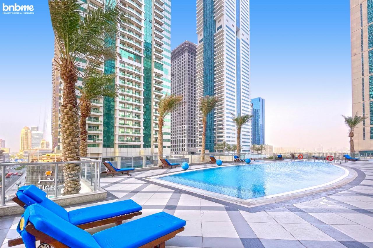 Bnbmehomes - Experience Luxurious Sky High Marina Living - 8044 Apartment Dubai