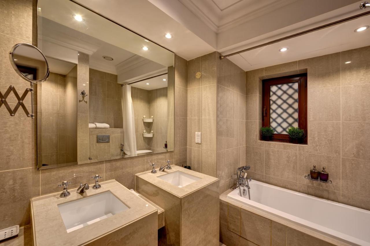 Apartment Durrani Homes - Heaven On Earth *