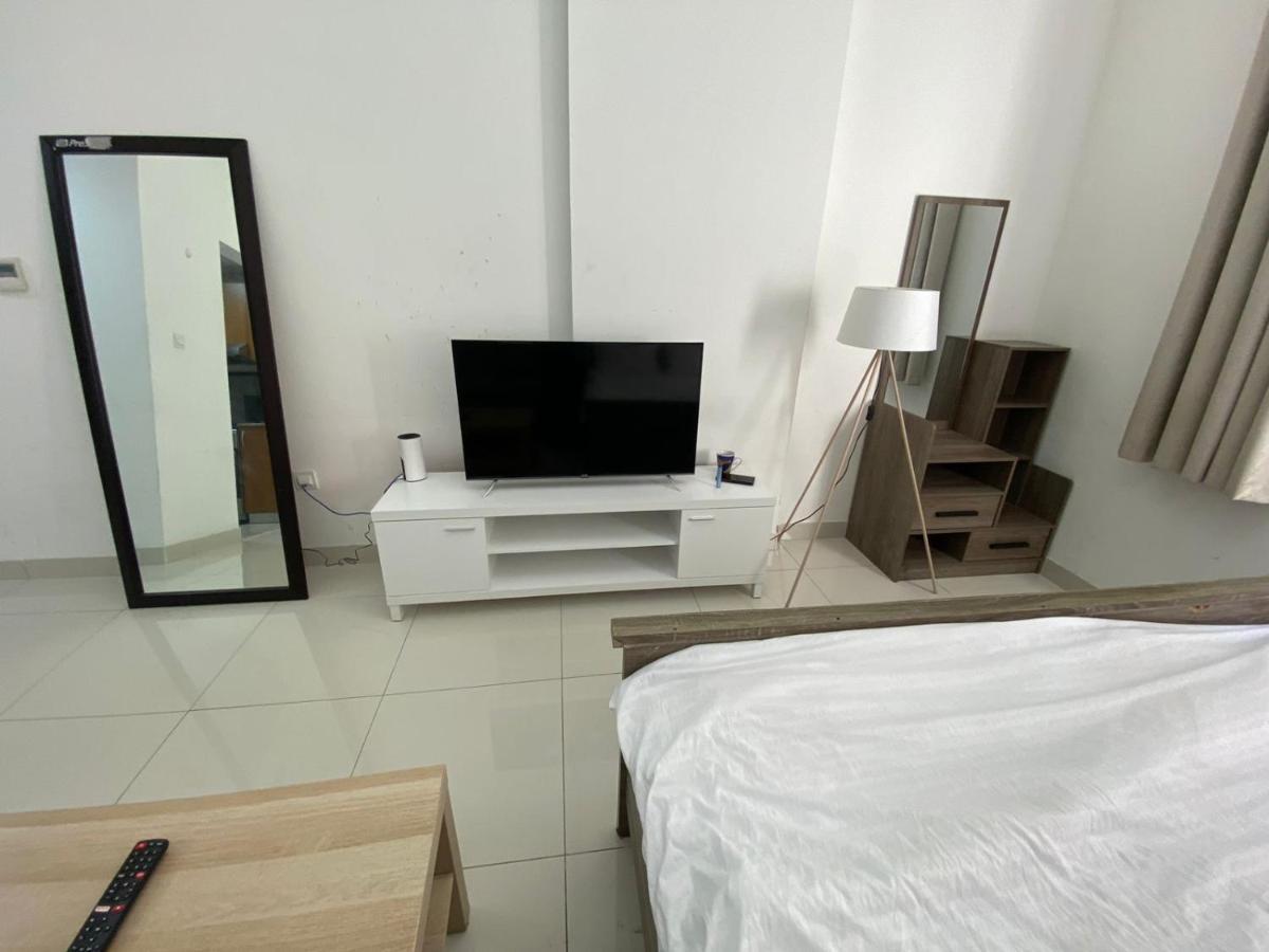 Budget In Apartment