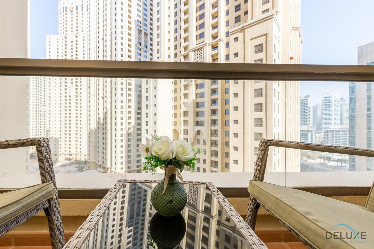 Apartment Pool Views Studio Minutes Away To Jbr Beach, Rimal 3 By Deluxe *