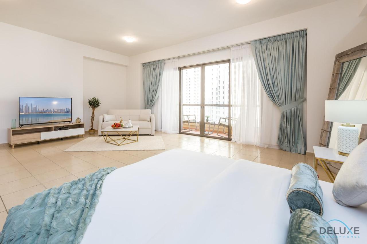 Pool Views Studio Minutes Away To Jbr Beach, Rimal 3 By Deluxe Apartment *