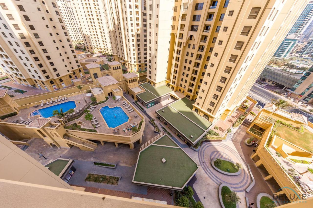 Pool Views Studio Minutes Away To Jbr Beach, Rimal 3 By Deluxe Dubai