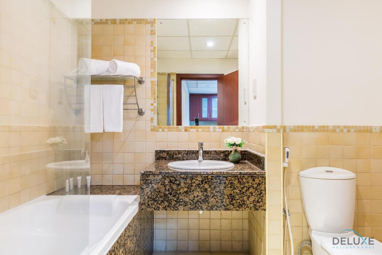 Pool Views Studio Minutes Away To Jbr Beach, Rimal 3 By Deluxe Apartment *