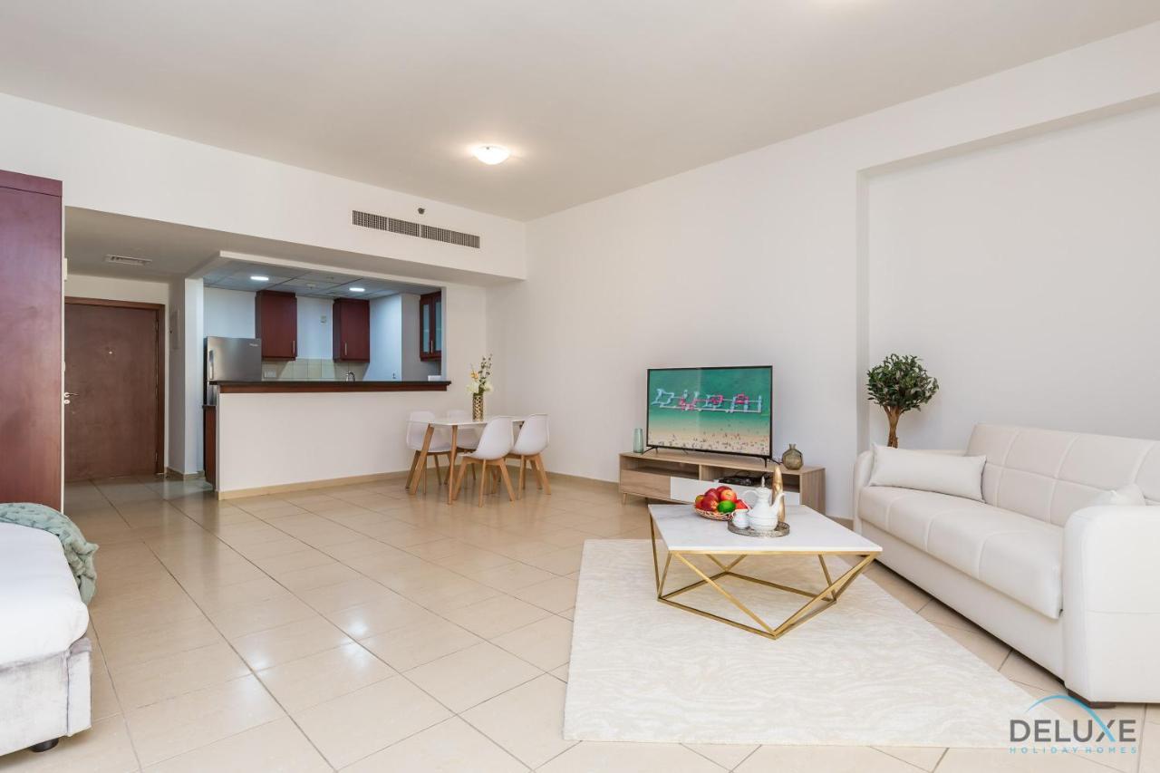 Pool Views Studio Minutes Away To Jbr Beach, Rimal 3 By Deluxe Apartment *
