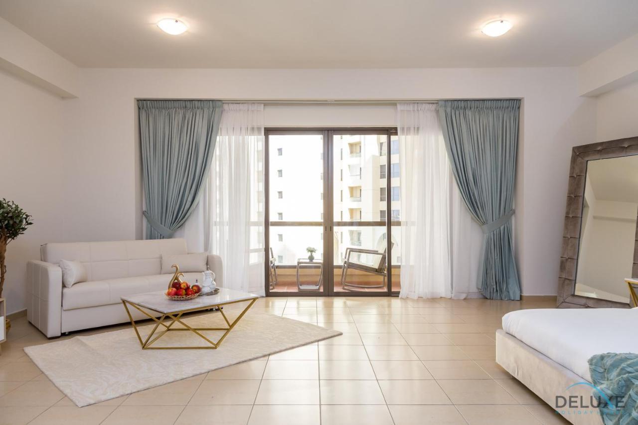 Pool Views Studio Minutes Away To Jbr Beach, Rimal 3 By Deluxe