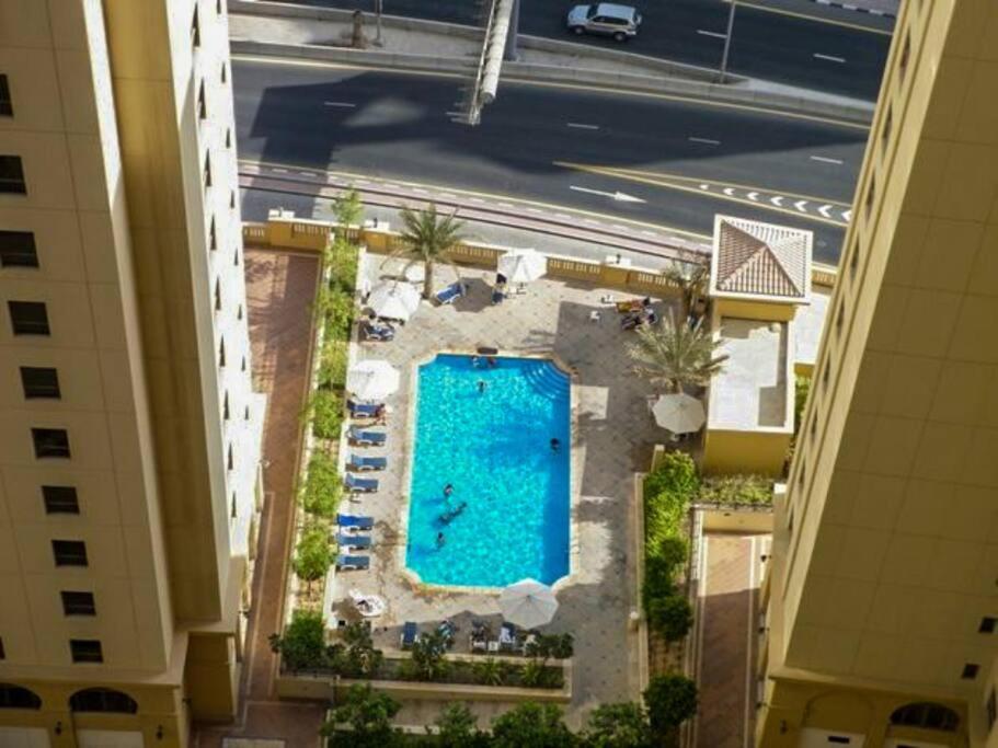 Apartment La Buena Vida Homes: Beachfront Luxury In Jbr *