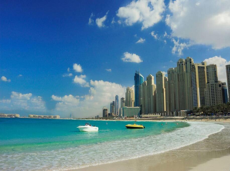 Apartment La Buena Vida Homes: Beachfront Luxury In Jbr