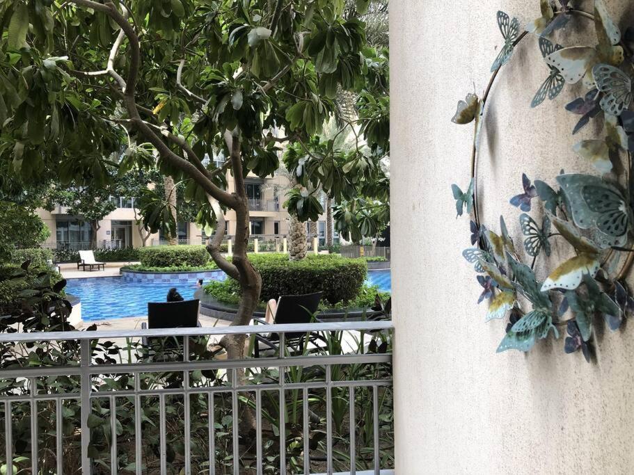 Ultimate / 4 Beds / Full Opera View / Mall & Burj Khalifa - 5 Min Walk Apartment