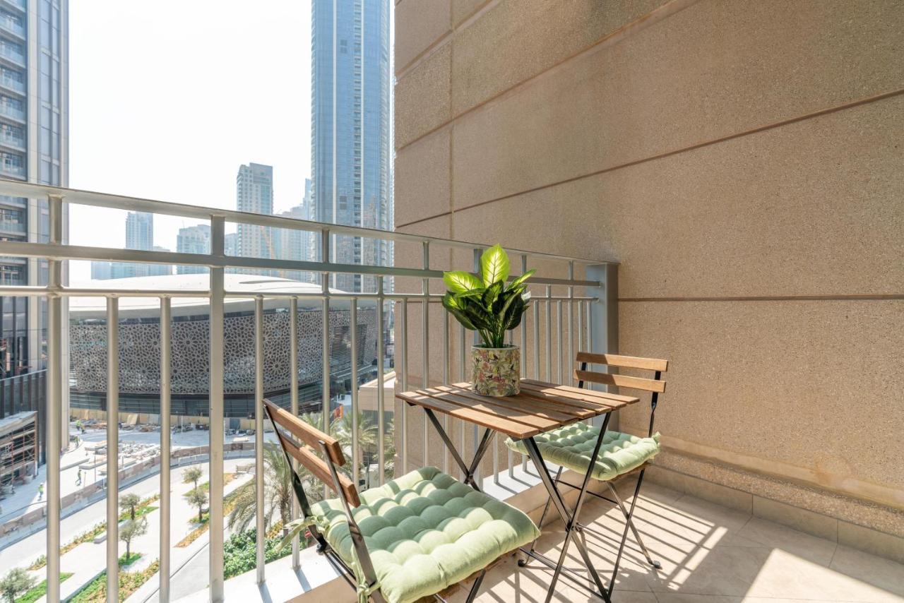 Apartment Ultimate / 4 Beds / Full Opera View / Mall & Burj Khalifa - 5 Min Walk Dubai