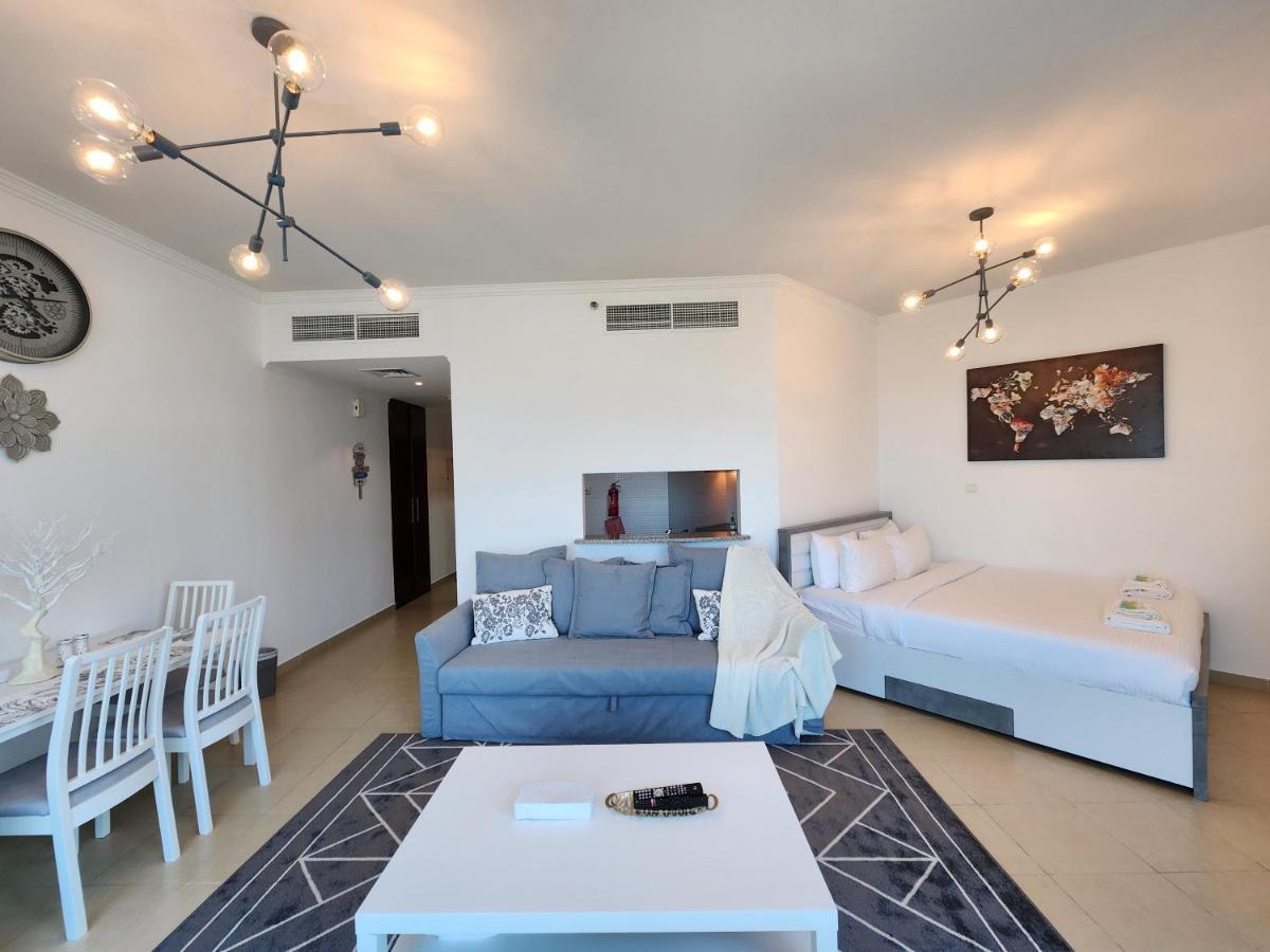 Bright & Valuable, Close To Metro Station Dubai