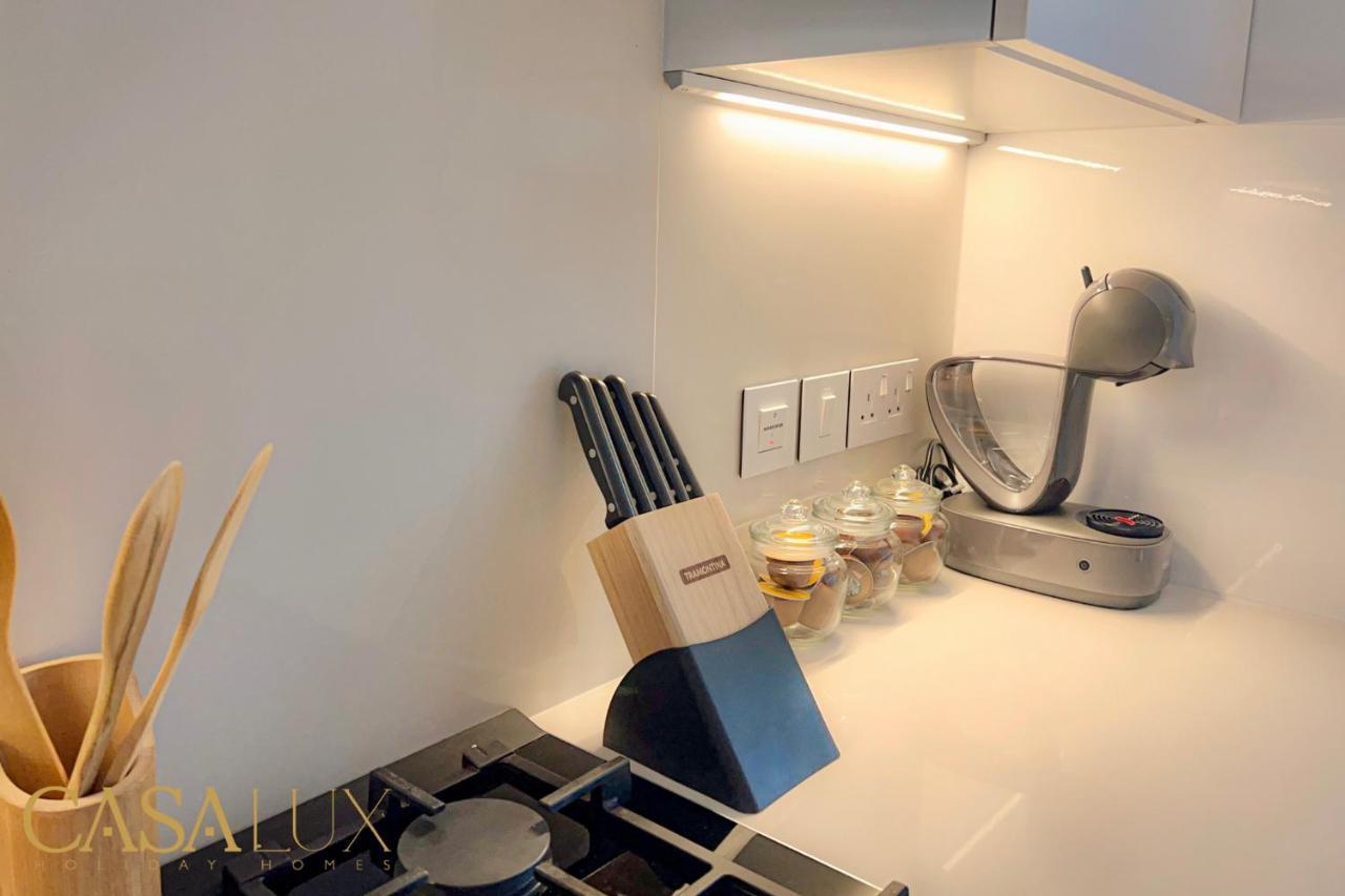 Stunning Std Flat In Dt, With Burj Khalifa View . Holiday home