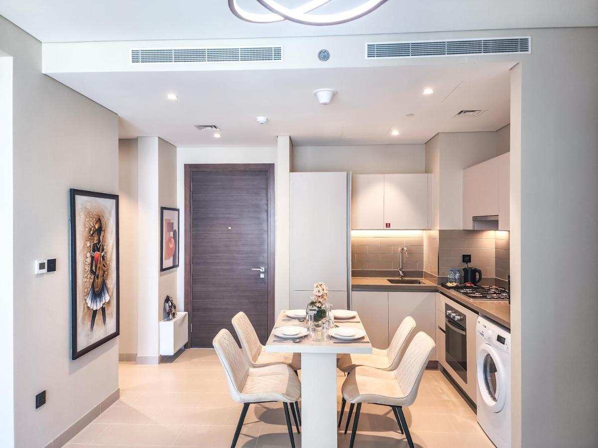 By Latinem Luxury 2br Cv A1409 Near Burj Khalifa Apartment *