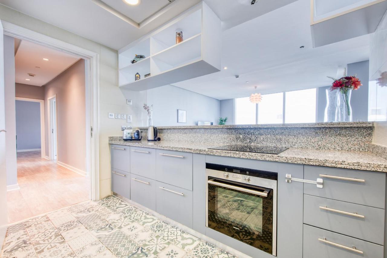 23 Marina Tower, Marina - Mint