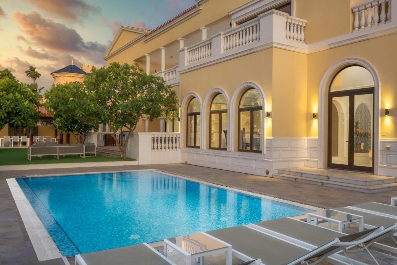 Villa Lux - The Paradise Palace
