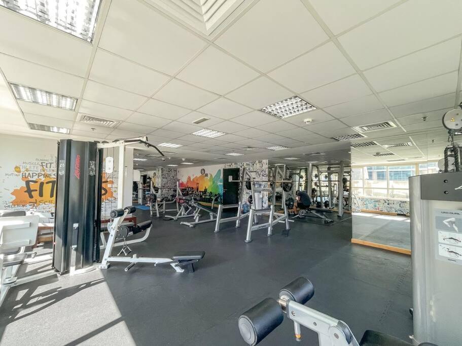 Astonishing 3bdr In The Heart Of Marina Dubai
