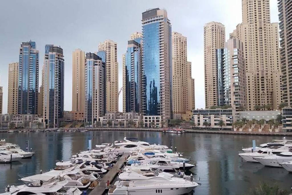 Marina 1 Bedroom Apt. Walking Distance Jbr.