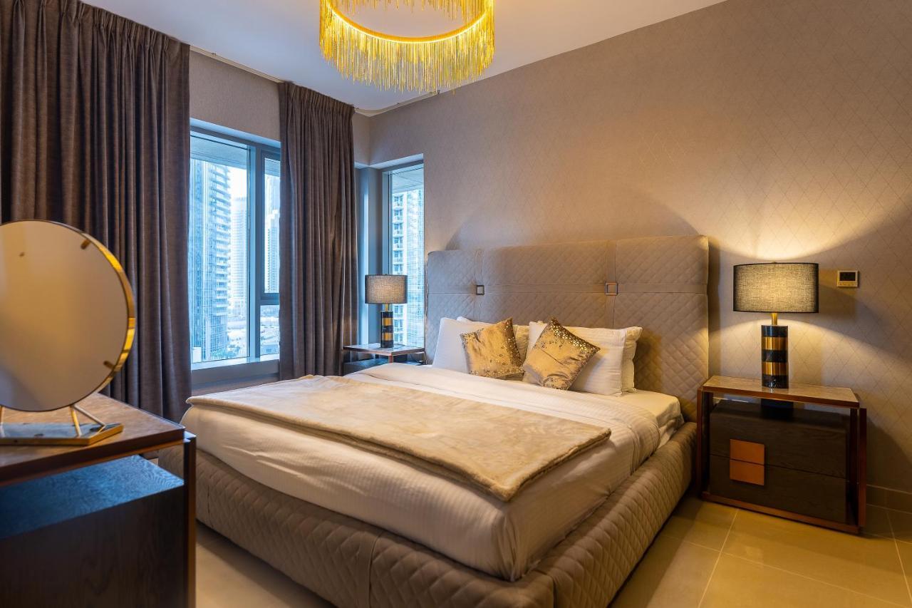 29 Boulevard Contemporary & Spacious Apartment, Burj & Fountain View Apartment *