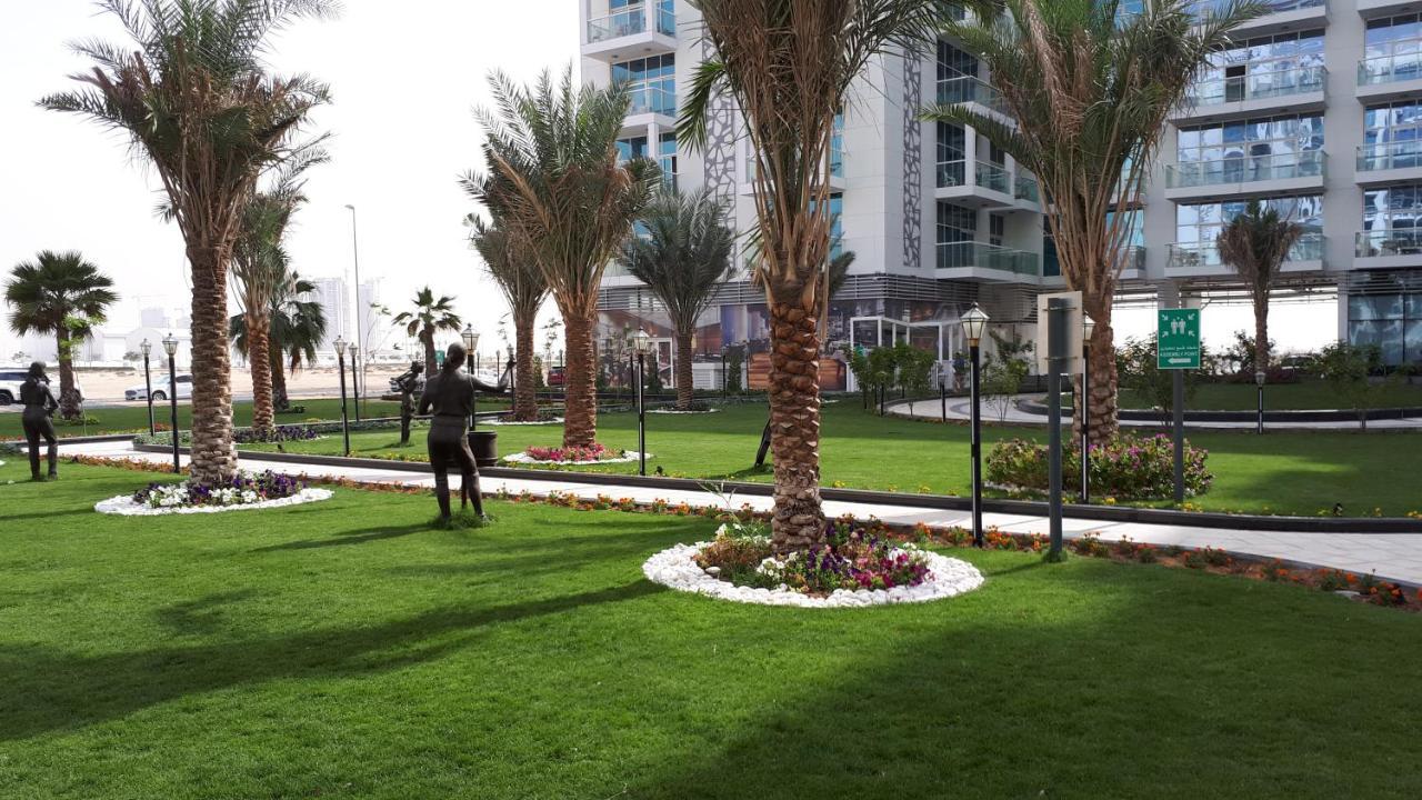 Apartment - Glitz 3 Residences - Majestic Luxe - 2br - Sleep 4 - For Families & Couples Only Dubai