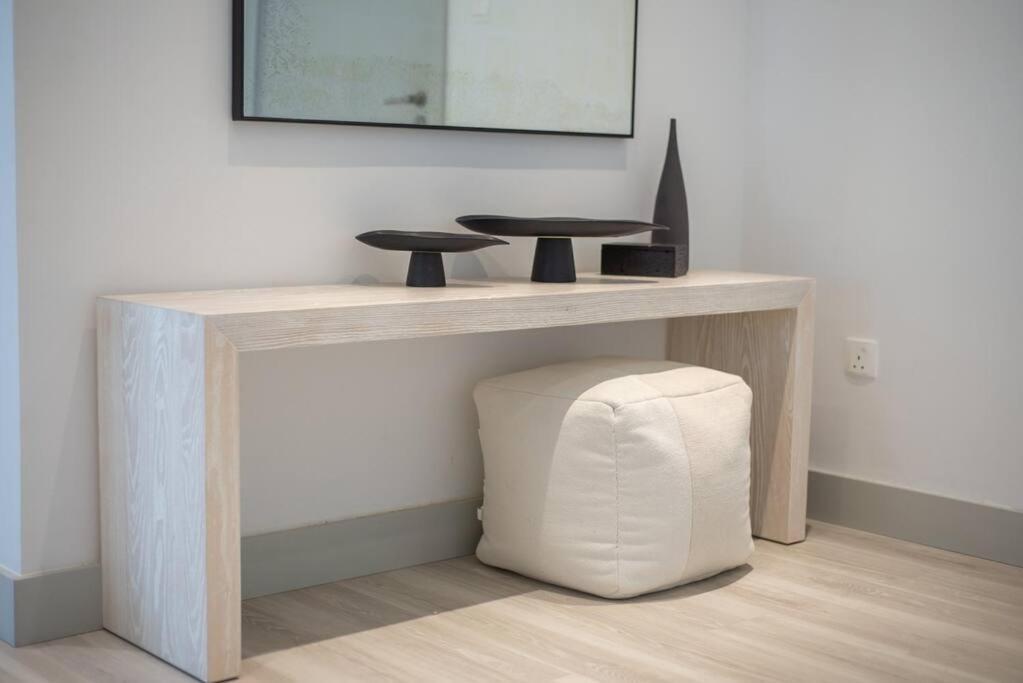 Astonishing 3bdr In The Heart Of Marina Apartment