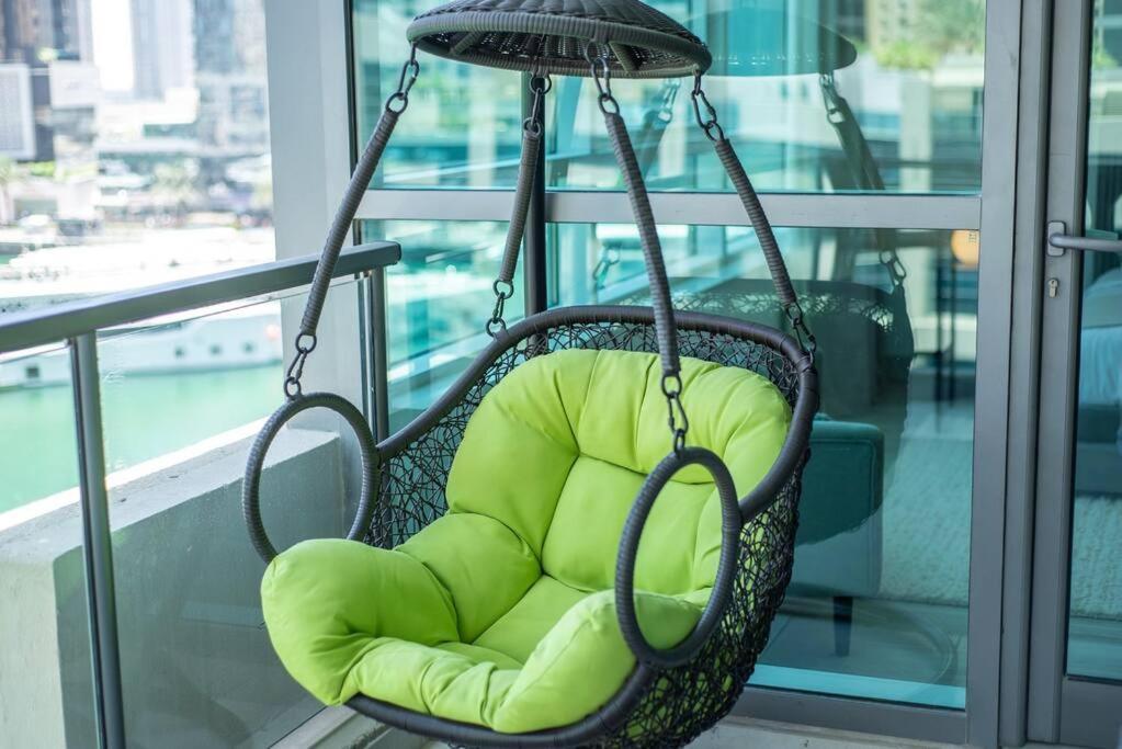 Astonishing 3bdr In The Heart Of Marina Apartment *