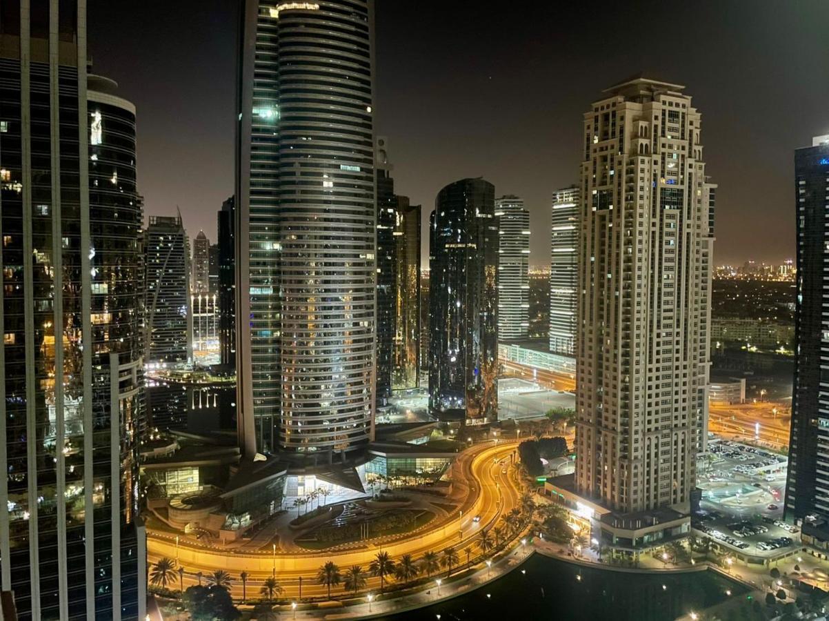 One Bedroom With Pool & Gym Near Marina Dubai