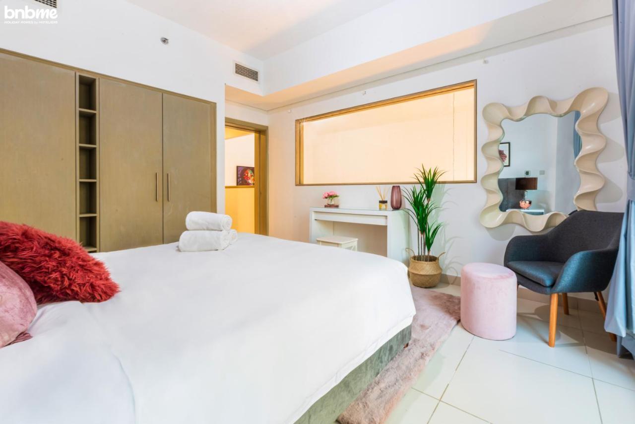 Apartment Bnbmehomes - The Lofts - Emaar *