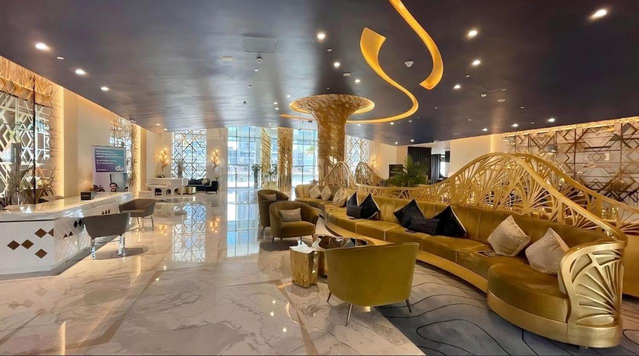 5-star Luxury Studio Near Burj Khalifa Amazing Canal & Views! * Dubai