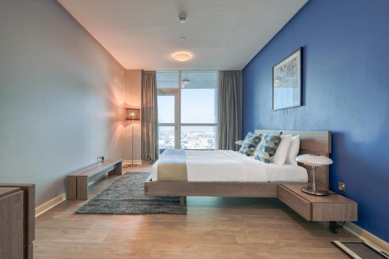 23 Marina Tower, Marina - Mint *
