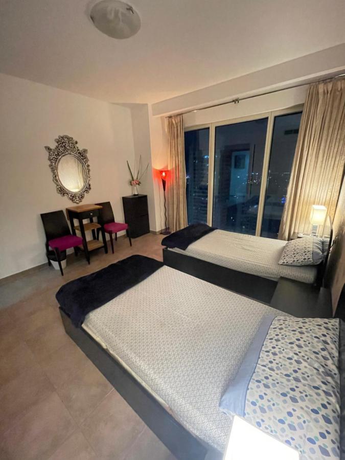 Hostel Travelers Backpackers