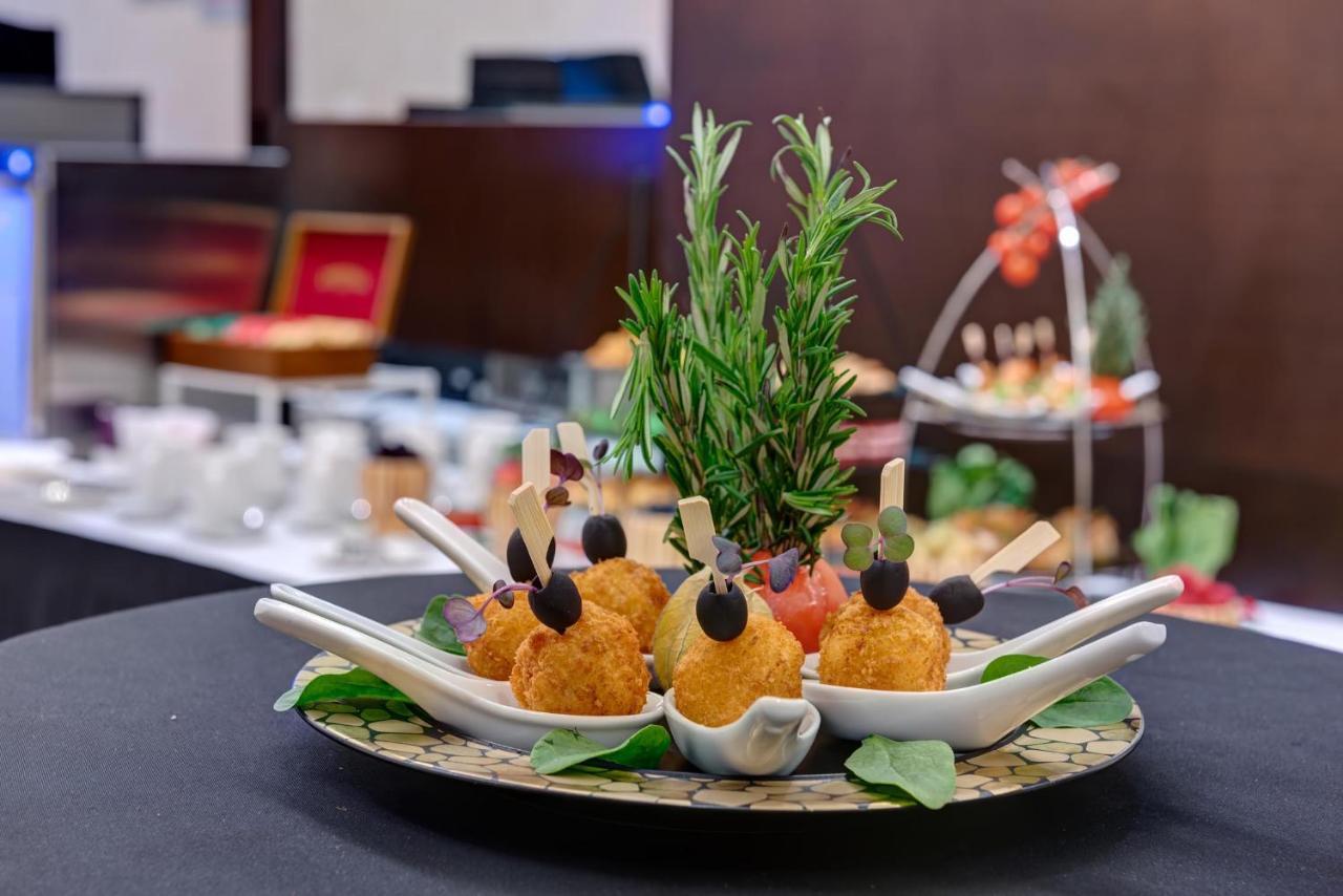 Mercure Gold Jumeirah By Accor Hotel Dubai