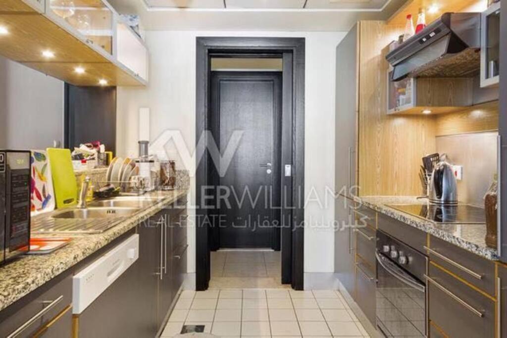 Apartment Marina 1 Bedroom Apt. Walking Distance Jbr.