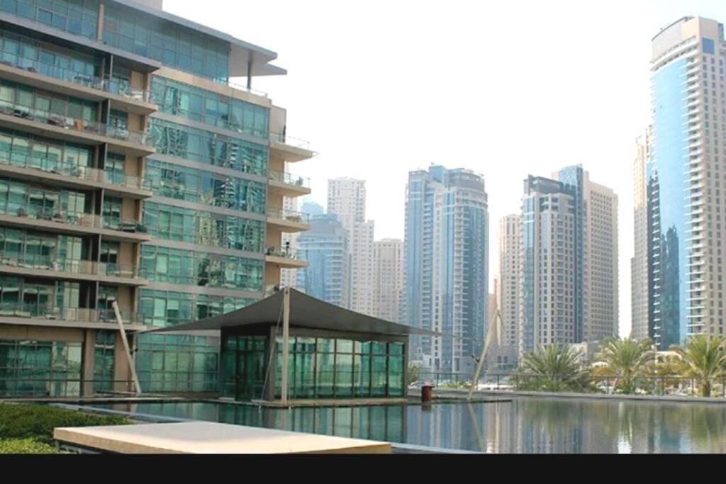 Marina 1 Bedroom Apt. Walking Distance Jbr. Apartment *