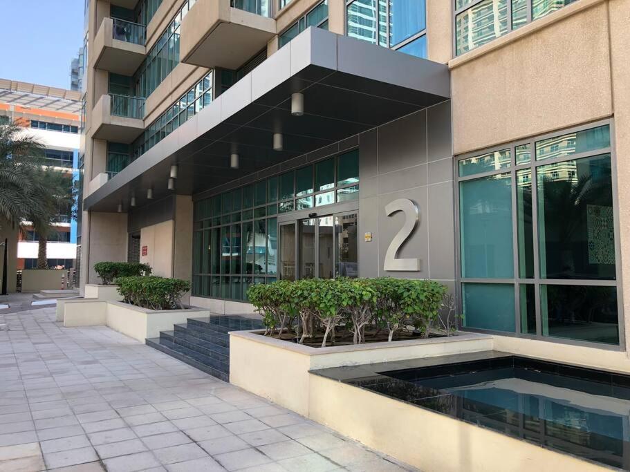 Marina 1 Bedroom Apt. Walking Distance Jbr. Apartment Dubai