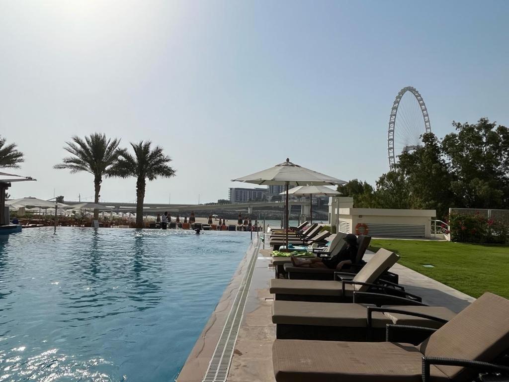 Apartment Key View - Al Bateen Residences